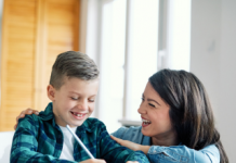Garde d’enfants : recrutez en toute sécurité